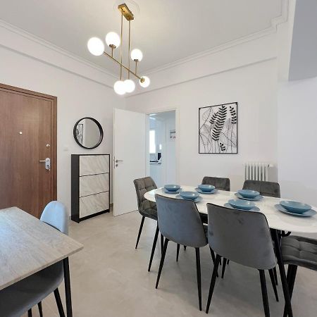 Apartamento Mouson Modern 80Sqm Apt Next To Edem Beach Atenas Exterior foto